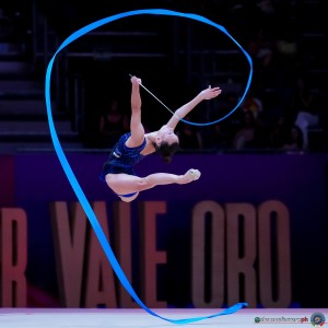 aa q kreitsman ester est ph simone ferraro sfa01887 copia